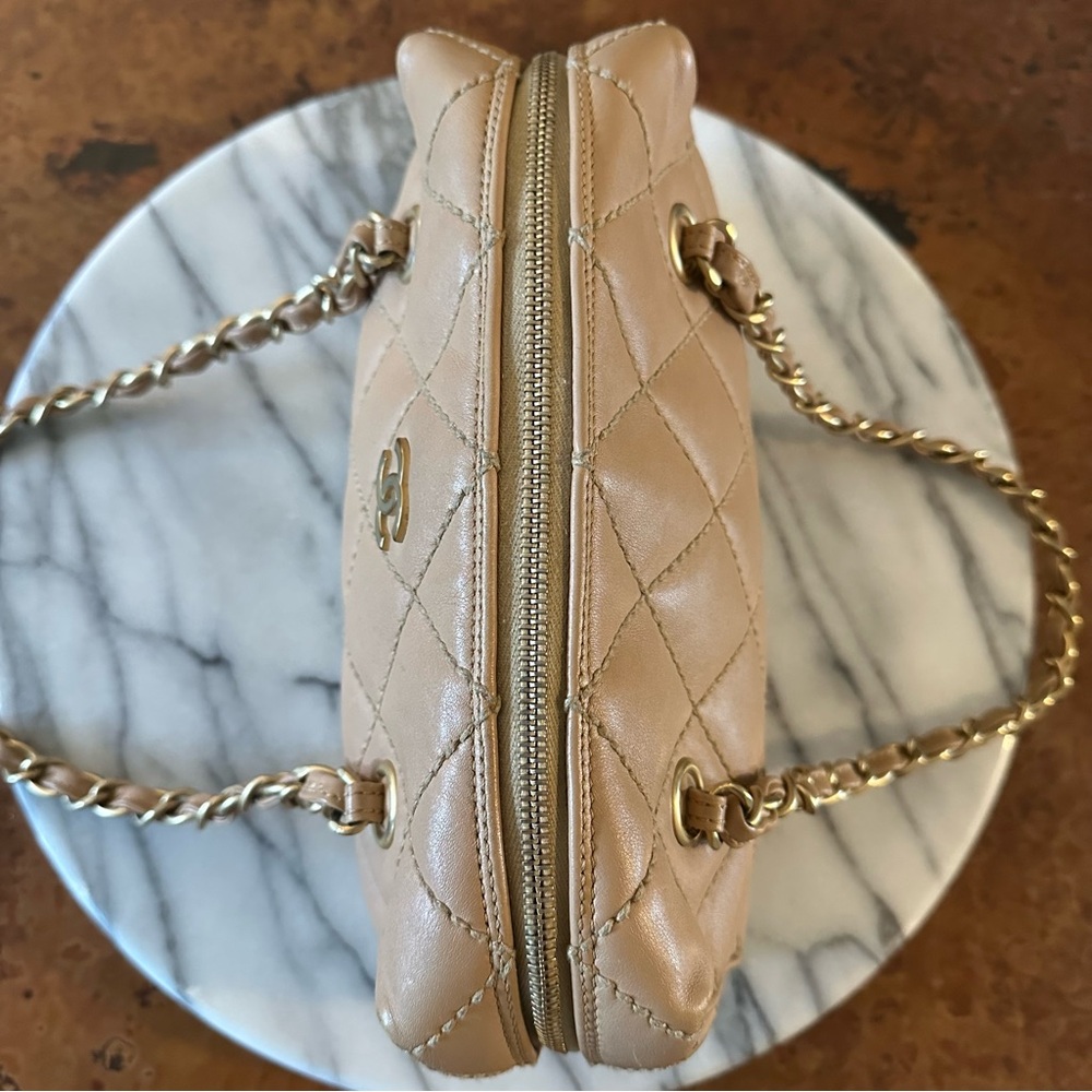 Authentic Chanel Quilted Handbag - Picture 10 of 16